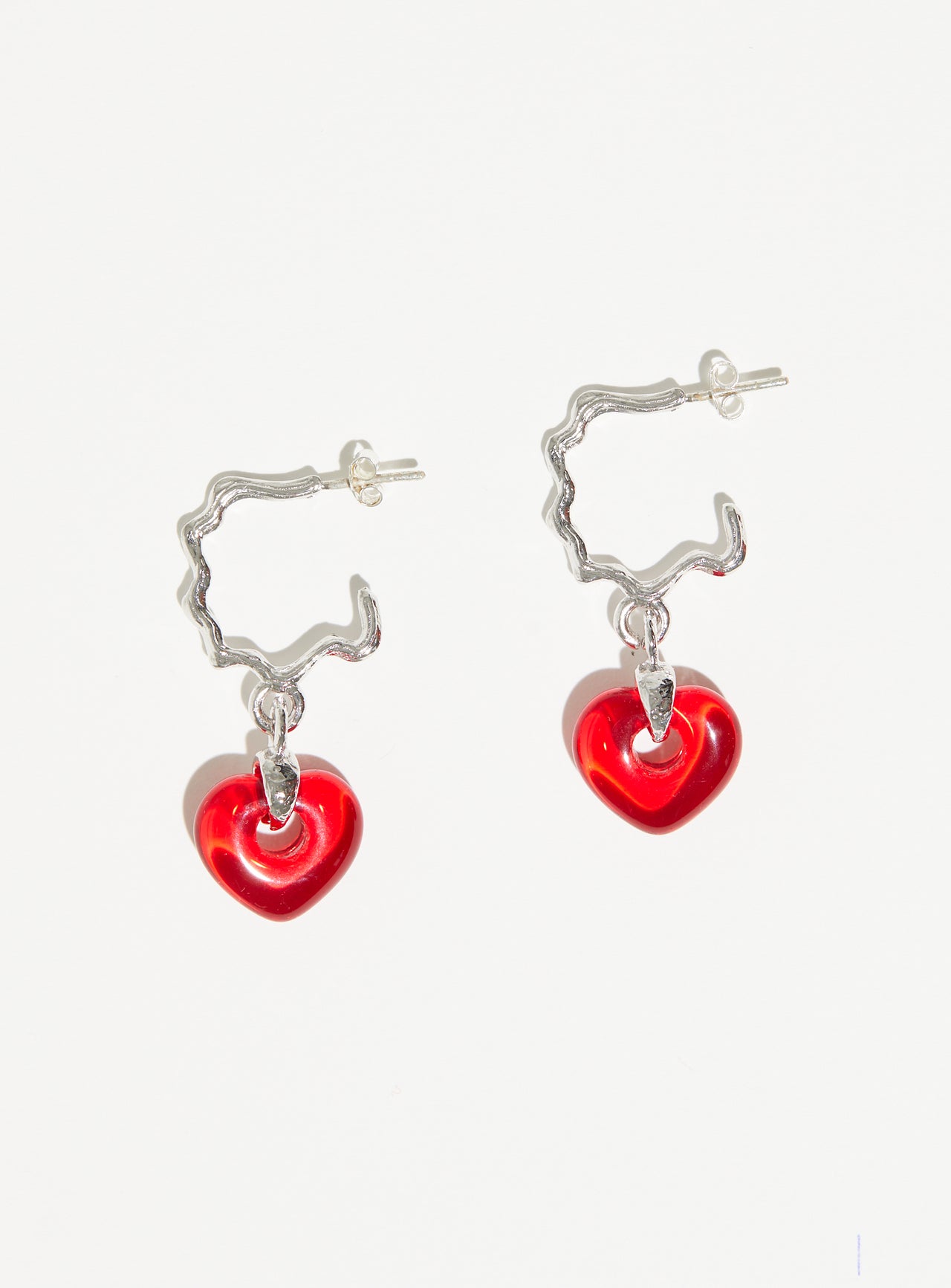 Juicy Wavy Hoops - Red Heart