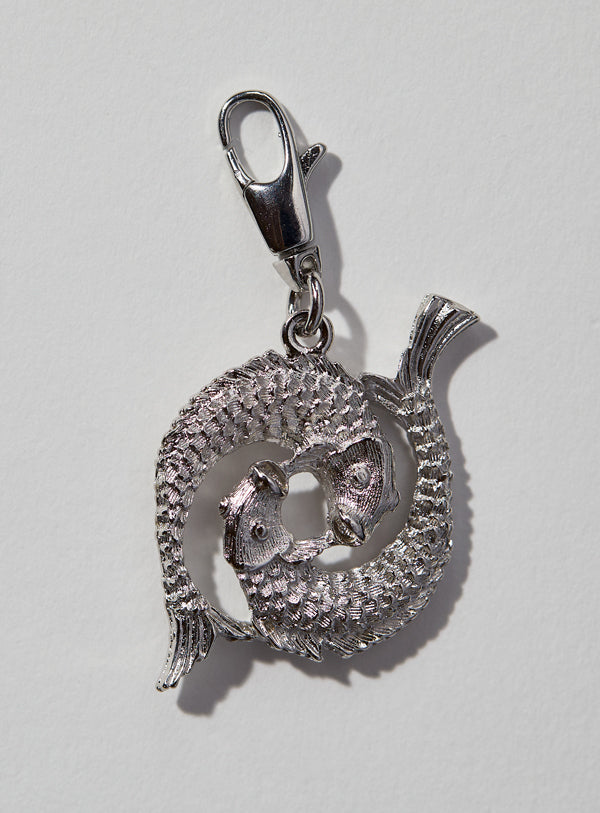 Pisces zodiac pendant in silver with swivel clasp